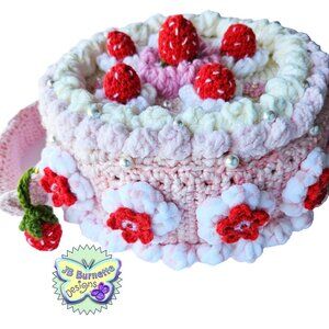 Handmade Crochet Strawberry Cake Bag, Cottagecore Pastry Purse, Birthday Handbag